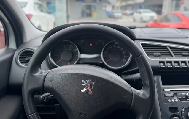 imagem-https://www.socarrao.com.br/sc-vehicle-images-prod/4035491/1790192913881-gb-7c9d2b5.jpeg