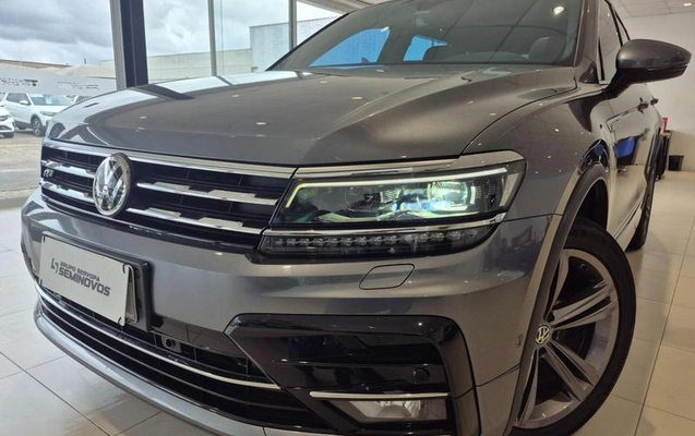 imagem-https://www.socarrao.com.br/sc-vehicle-images-prod/4035517/1790101044831-8264894_14_B_6f54bbde6b.jpeg