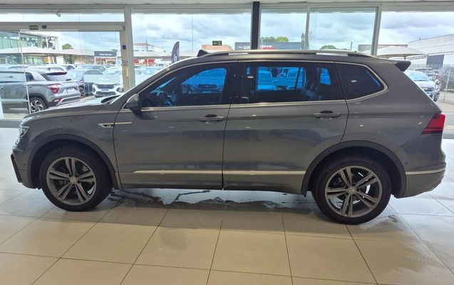imagem-https://www.socarrao.com.br/sc-vehicle-images-prod/4035517/1790101044843-8264894_17_B_363289c61e.jpeg