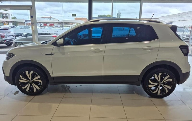 imagem-https://www.socarrao.com.br/sc-vehicle-images-prod/4035584/1790101201668-8495674_12_B_5647501c82.jpeg