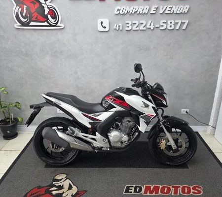 imagem-https://www.socarrao.com.br/sc-vehicle-images-prod/4035620/1790101301565-8487781_0_B_7d5fe33ca7.jpeg