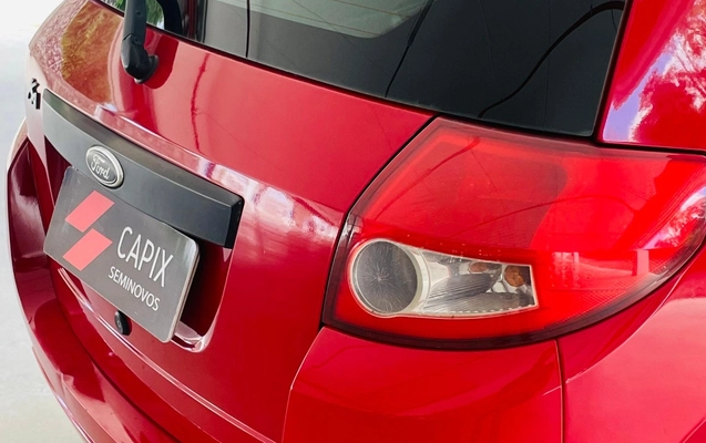 imagem-https://www.socarrao.com.br/sc-vehicle-images-prod/4035634/1790101322371-ZGU2YTkzMzUtMzc3MC00ZmVmLWExZTAtOTgyMWJmYjdhNDAwLkpQRw.JPG
