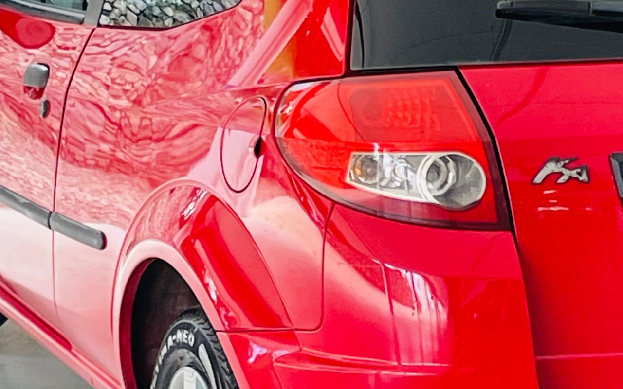 imagem-https://www.socarrao.com.br/sc-vehicle-images-prod/4035634/1790101322588-ZmM2YjZhNmMtMzIzOS00NTg1LTgwZjctYzg2N2Q4YTk1ZjNmLkpQRw.JPG