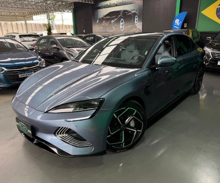 Byd Seal (Elétrico) 2024 Cinza — foto 1 de 3