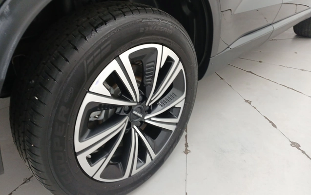 imagem-https://www.socarrao.com.br/sc-vehicle-images-prod/4036141/1790102239941-1_033715.jpg