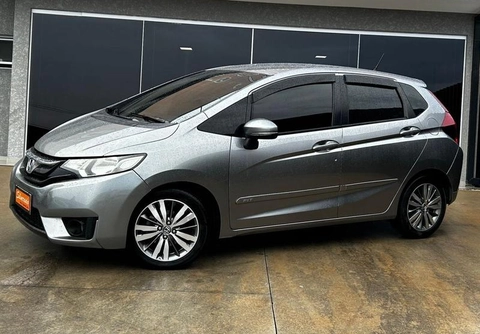 Honda Fit 2015 Cinza — foto 1 de 3