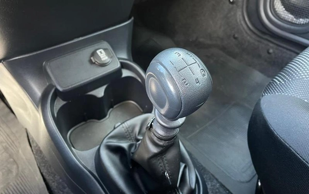 imagem-https://www.socarrao.com.br/sc-vehicle-images-prod/4036155/1790102255259-8197638_3_B_4a77db9599.jpeg