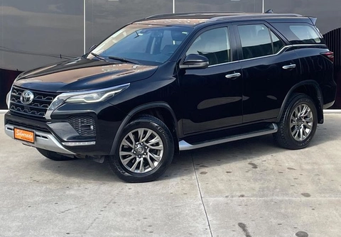 Toyota Hilux CD 4x2 2.4 Diesel 2021 Preto — foto 1 de 3