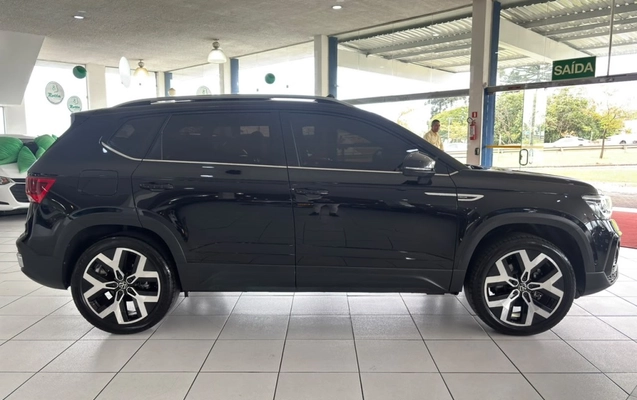 imagem-https://www.socarrao.com.br/sc-vehicle-images-prod/4036159/1790102258884-9_033649.jpg