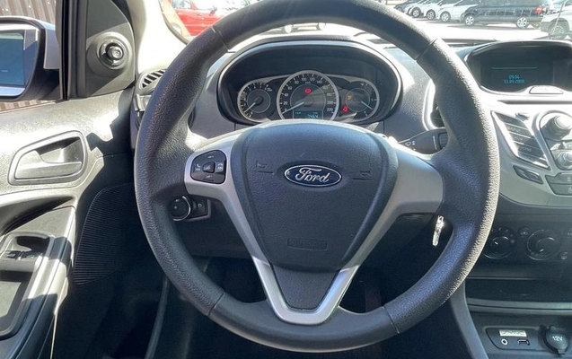 imagem-https://www.socarrao.com.br/sc-vehicle-images-prod/4036201/1790170310510-8442656_6_B_cd8587de8e.jpeg