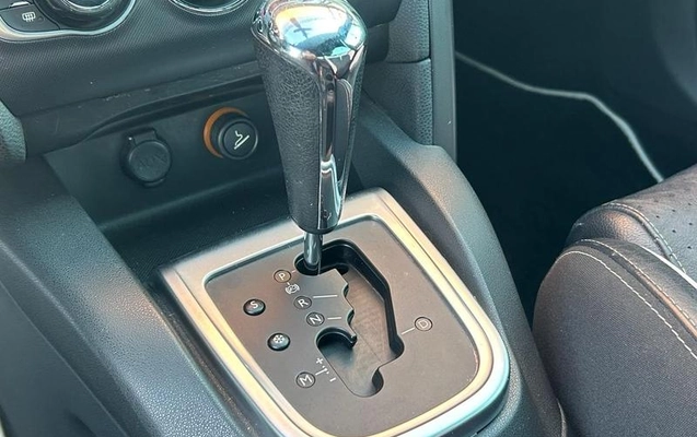 imagem-https://www.socarrao.com.br/sc-vehicle-images-prod/4036223/1790255264219-8482609_7_B_85da75ce4e.jpeg