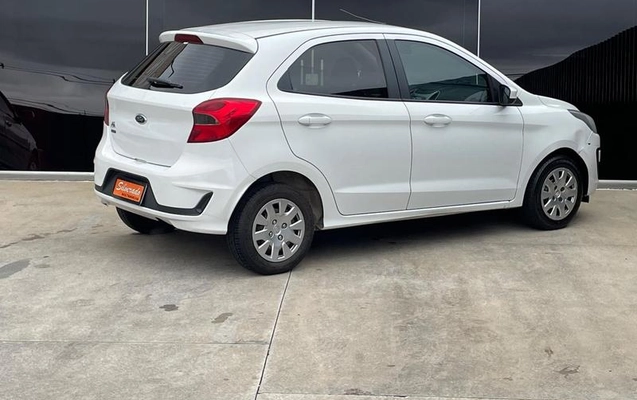 imagem-https://www.socarrao.com.br/sc-vehicle-images-prod/4036231/1790954506827-8486363_11_B_e98ca18f7a.jpeg