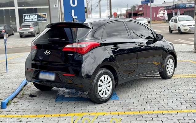 imagem-https://www.socarrao.com.br/sc-vehicle-images-prod/4036242/1790102438433-HkeYgKQ73OEuD71pYcVNZrAaBDGmP2CN.jpg