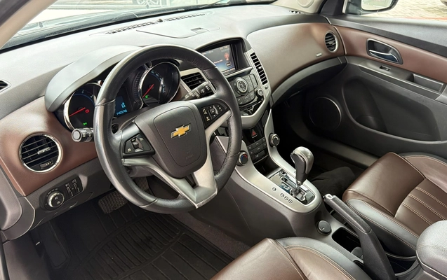 imagem-https://www.socarrao.com.br/sc-vehicle-images-prod/4036448/1790102855970-db7ff87901224f5095e52d233415377c_1790102750460.jpg