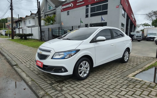 imagem-https://www.socarrao.com.br/sc-vehicle-images-prod/4036462/1790102877946-lacJjWB3tcplJCwkeAvKCDx9HdTaUMGI.jpg