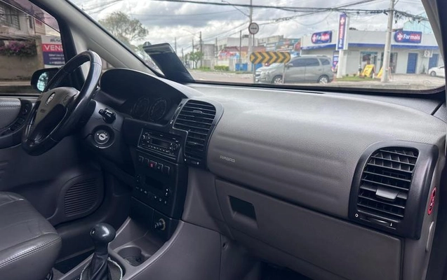 imagem-https://www.socarrao.com.br/sc-vehicle-images-prod/4036570/1790105082951-8499951_14_B_06e7a21803.jpeg
