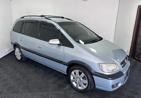 Chevrolet Zafira 2012 Prata — foto 1 de 3