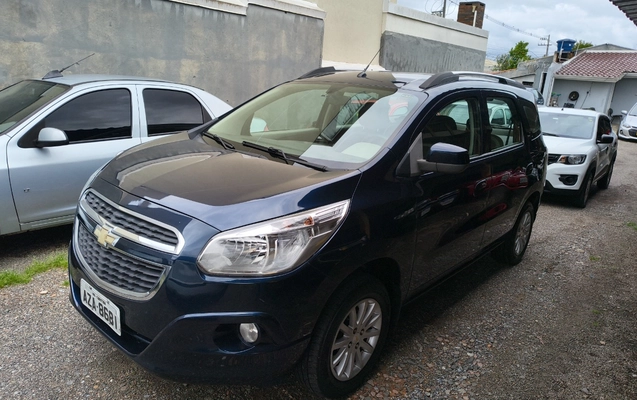 imagem-https://www.socarrao.com.br/sc-vehicle-images-prod/4036576/1790103057420-SU1HXzIwMjYwOTIyXzE1MTAwNDgyMy5qcGc.jpg
