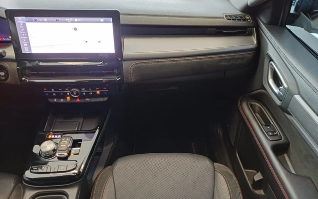imagem-https://www.socarrao.com.br/sc-vehicle-images-prod/4036580/1790103116381-vehicle_image_1790103079_e7465905adb1f8c5a7fd0574b7890d0a.jpeg