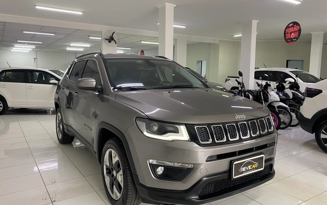 imagem-https://www.socarrao.com.br/sc-vehicle-images-prod/4036582/1790103225295-2cafc433-ff5a-469c-9299-c85951fe7a55.jpeg