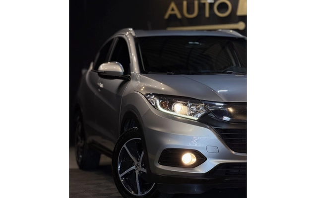 imagem-https://www.socarrao.com.br/sc-vehicle-images-prod/4036614/1790103415990-1_120616.jpg