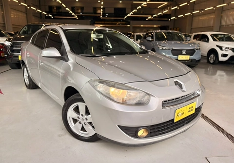 Renault Fluence 2013 Prata — foto 1 de 3