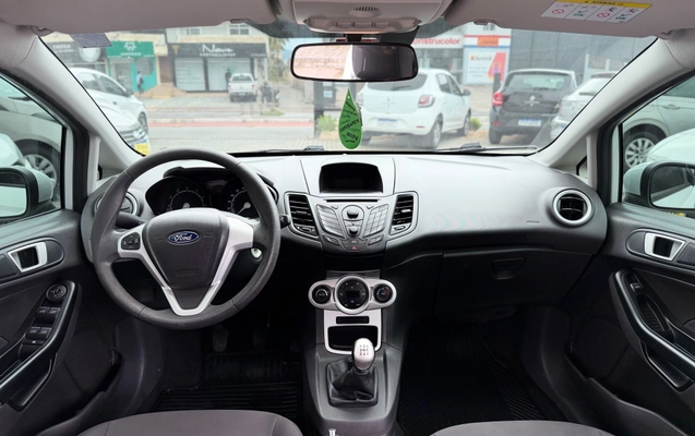 imagem-https://www.socarrao.com.br/sc-vehicle-images-prod/4036732/1790103627928-003_71b9e3e16aee7ca8a3a94bd197cfc763.jpg
