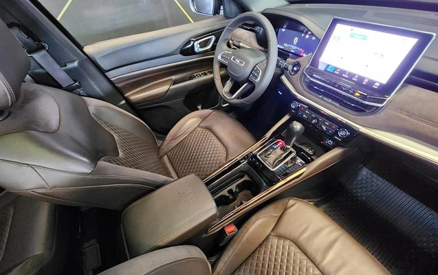 imagem-https://www.socarrao.com.br/sc-vehicle-images-prod/4036863/1790275851300-8485610_19_B_fb7d46ffb0.jpeg