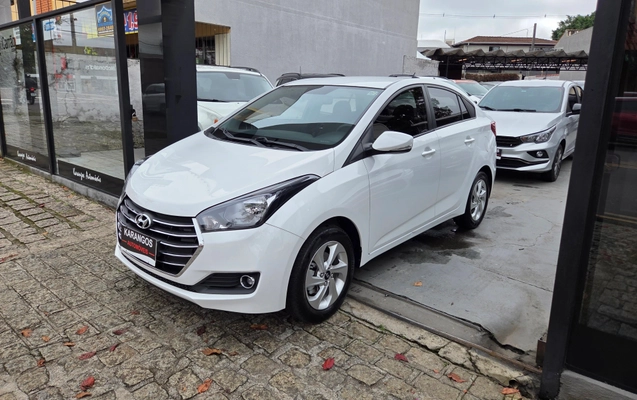 imagem-https://www.socarrao.com.br/sc-vehicle-images-prod/4036928/1790103981807-0731cec5-c08a-4668-8603-10bbabb8c8bb.jpg