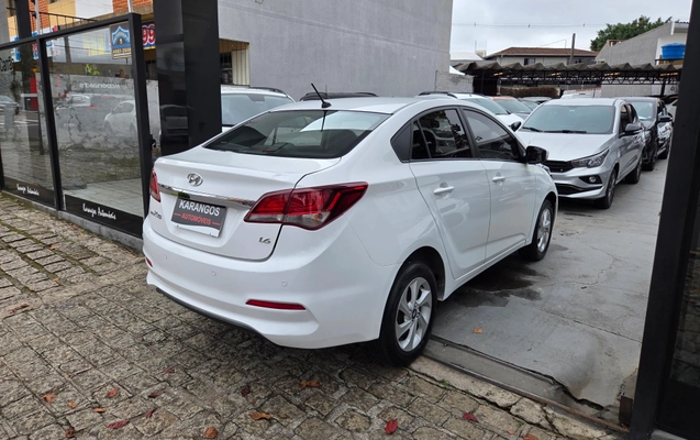 imagem-https://www.socarrao.com.br/sc-vehicle-images-prod/4036928/1790103981812-6bf159e6-e554-4708-9bad-ce880bfae569.jpg