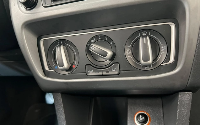 imagem-https://www.socarrao.com.br/sc-vehicle-images-prod/4036938/1790103999955-H3cOMzhPvqSrFRby1qesld59NR7RMXZg.jpg