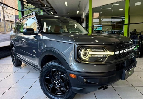 Ford Bronco 2023 Cinza — foto 1 de 3