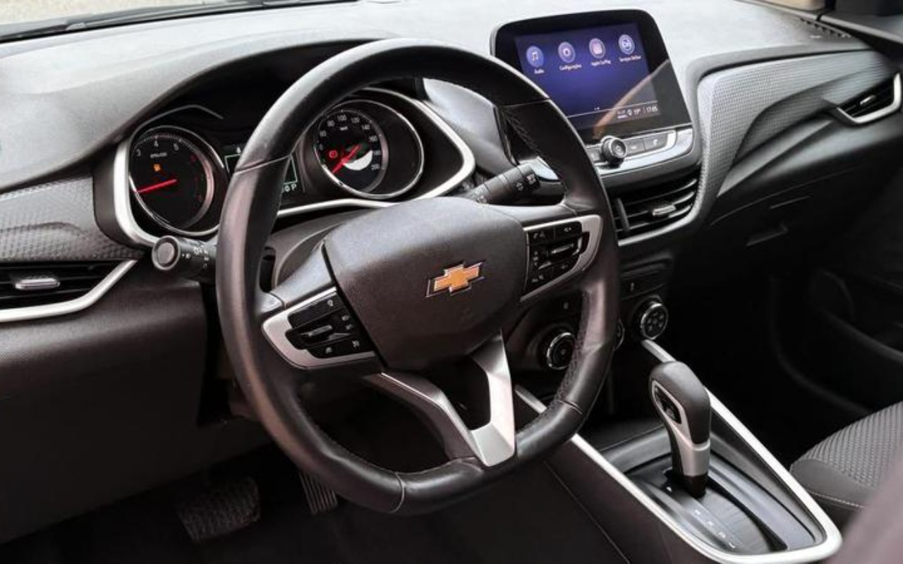 imagem-https://www.socarrao.com.br/sc-vehicle-images-prod/4036993/1790104123342-ODQ5MjIxOF8zX0JfMDIwZjMyMDMzOS5qcGVn.jpeg