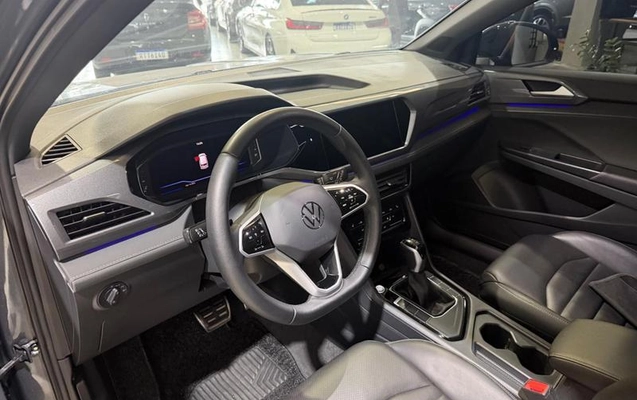 imagem-https://www.socarrao.com.br/sc-vehicle-images-prod/4037004/1790104605939-8502363_6_B_71e3c6509c.jpeg