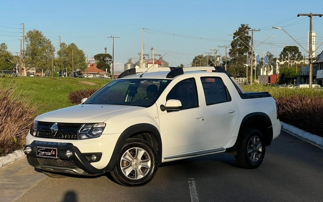 imagem-https://www.socarrao.com.br/sc-vehicle-images-prod/4037006/1790104189790-V2hhdHNBcHAgSW1hZ2UgMjAyNi0wOS0yMiBhdCAxNC40My4xNC5qcGVn.jpeg