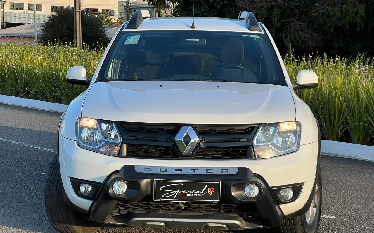 imagem-https://www.socarrao.com.br/sc-vehicle-images-prod/4037006/1790104190052-V2hhdHNBcHAgSW1hZ2UgMjAyNi0wOS0yMiBhdCAxNC40My4xNS5qcGVn.jpeg