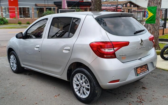 imagem-https://www.socarrao.com.br/sc-vehicle-images-prod/4037007/1790347351517-8446028_6_B_6634a2b510.jpeg