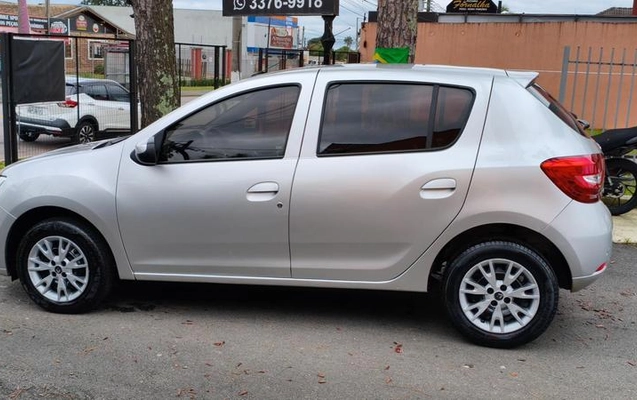 imagem-https://www.socarrao.com.br/sc-vehicle-images-prod/4037007/1790347351518-8446028_7_B_570c926565.jpeg