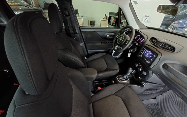 imagem-https://www.socarrao.com.br/sc-vehicle-images-prod/4037030/1790104408240-vehicle_image_1790104382_bab00a46decc30dd2b9f7db5b5198d32.jpeg