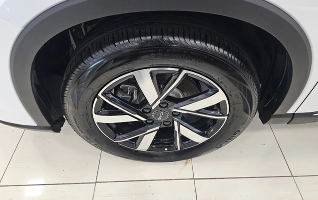 imagem-https://www.socarrao.com.br/sc-vehicle-images-prod/4037037/1790104432505-I6gxQ0fpq1YY5iQzdEZNMROcBHrtUE5h.jpg