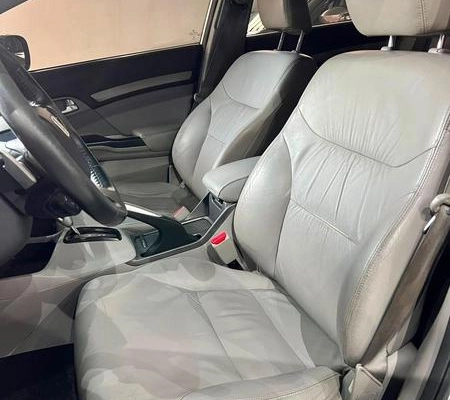 imagem-https://www.socarrao.com.br/sc-vehicle-images-prod/4037080/1790104559227-8352336_12_B_5de526bb3e.jpeg