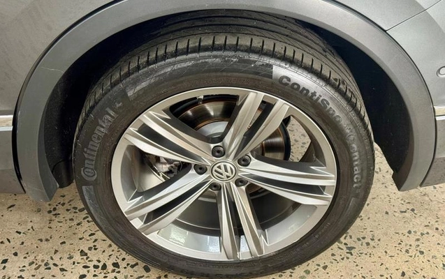 imagem-https://www.socarrao.com.br/sc-vehicle-images-prod/4037172/1790104728066-8443190_6_B_cfee957811.jpeg