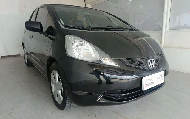 imagem-https://www.socarrao.com.br/sc-vehicle-images-prod/4037185/1790625768790-b7e36a19a7444d72b3bdba615f77e233_1790104704016.jpg