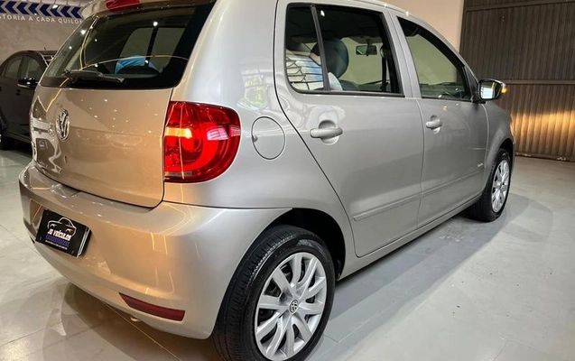 imagem-https://www.socarrao.com.br/sc-vehicle-images-prod/4037189/1790106027153-8476005_1_B_32787cf6e1.jpeg