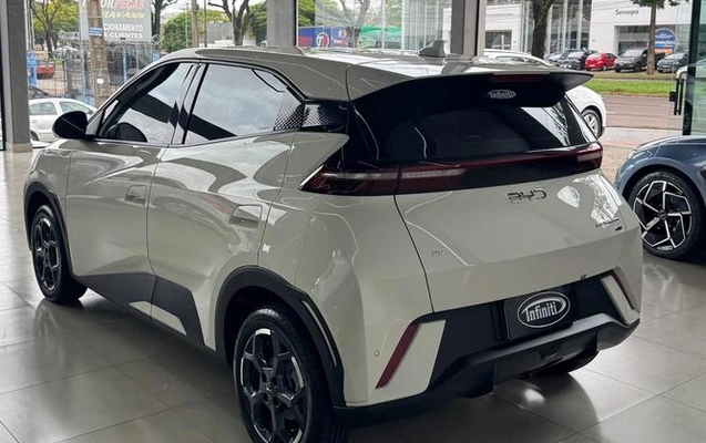 imagem-https://www.socarrao.com.br/sc-vehicle-images-prod/4037195/1790105776740-8491969_5_B_749e99f531.jpeg