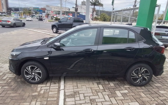imagem-https://www.socarrao.com.br/sc-vehicle-images-prod/4037200/1790104822079-2_042015.jpg