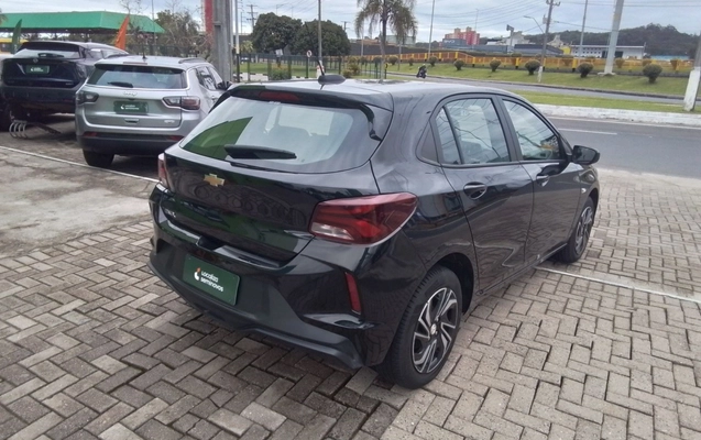 imagem-https://www.socarrao.com.br/sc-vehicle-images-prod/4037200/1790104822080-2_042017.jpg