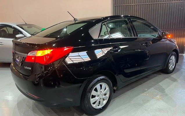 imagem-https://www.socarrao.com.br/sc-vehicle-images-prod/4037220/1790104867686-8353678_4_B_c8539a4184.jpeg