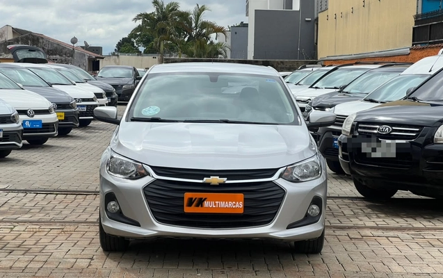 imagem-https://www.socarrao.com.br/sc-vehicle-images-prod/4037236/1790104897795-V2hhdHNBcHAgSW1hZ2UgMjAyNi0wOS0yMiBhdCAxNS41MC4wNiAoMSkuanBlZw.jpeg