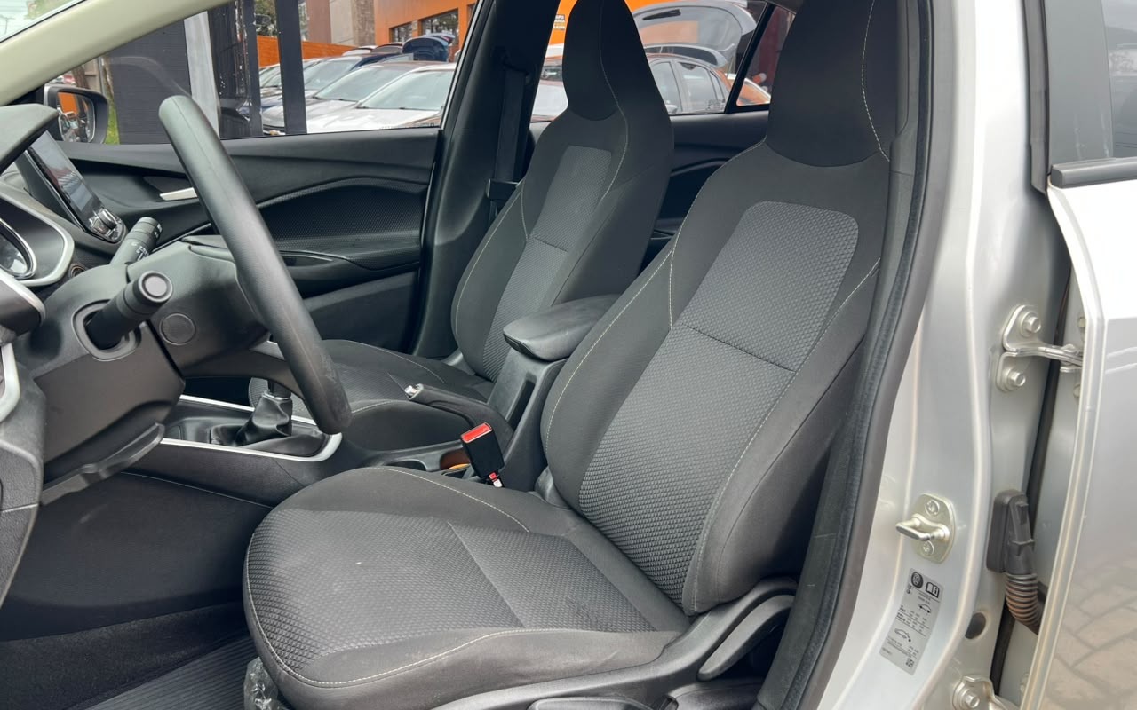 imagem-https://www.socarrao.com.br/sc-vehicle-images-prod/4037236/1790104898421-V2hhdHNBcHAgSW1hZ2UgMjAyNi0wOS0yMiBhdCAxNS41MC4wOCAoMSkuanBlZw.jpeg